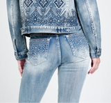 Sabrina 3D Aztec Grace In LA Easyfit Mid Rise Bootcut Jeans