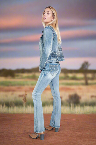 Sabrina 3D Aztec Grace In LA Easyfit Mid Rise Bootcut Jeans