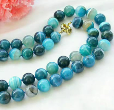 Blue Agate Bead Short Necklace